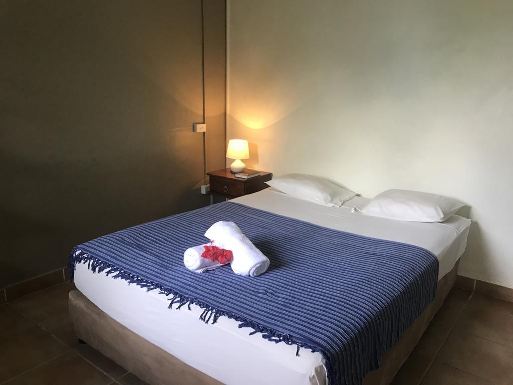 Vanuatu Holiday Hotel Порт-Вила Экстерьер фото