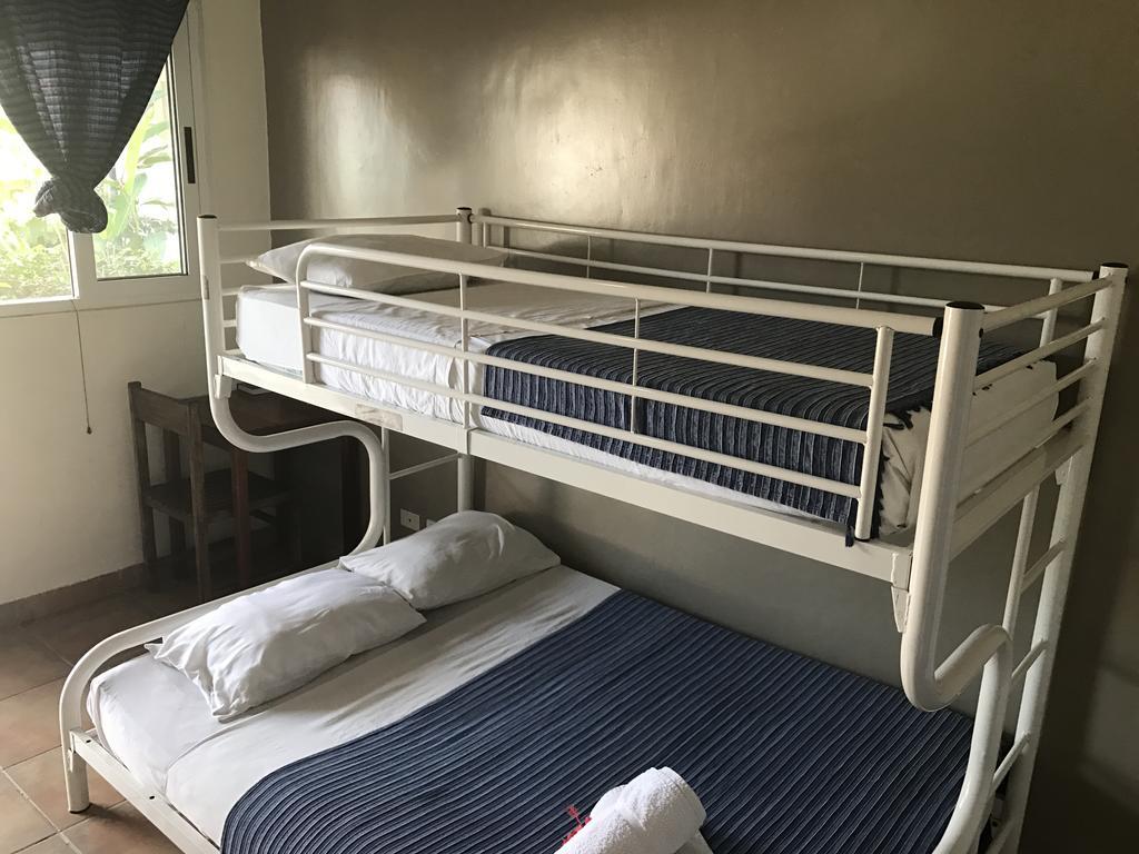 Vanuatu Holiday Hotel Порт-Вила Экстерьер фото