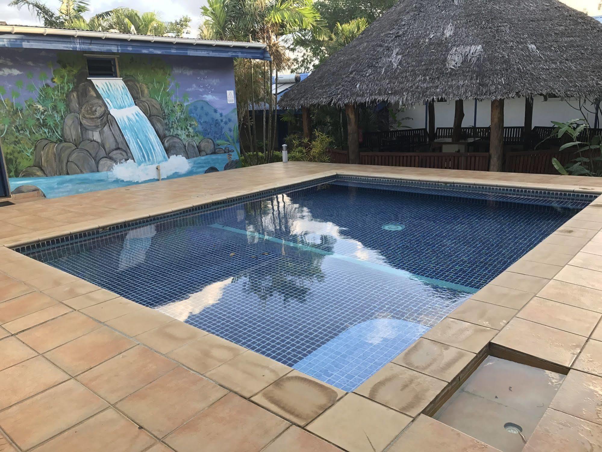Vanuatu Holiday Hotel Порт-Вила Экстерьер фото